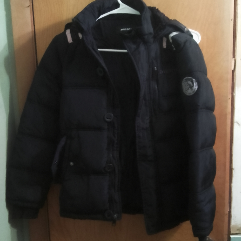 Black Puffer Boys Diesel Outerware  Jacket with Hood Size‎ 10/12 (18" X 25")